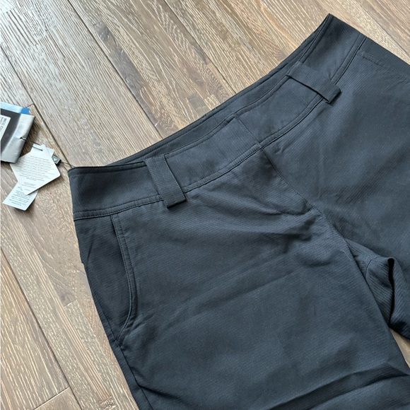 Golf capris 🏌🏼‍♀️ ⛳️ - Picture 2 of 15